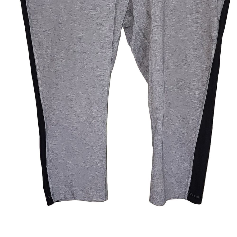 Nike Dri-Fit Capri Leggings Size X-Large - Picture 5 of 9
